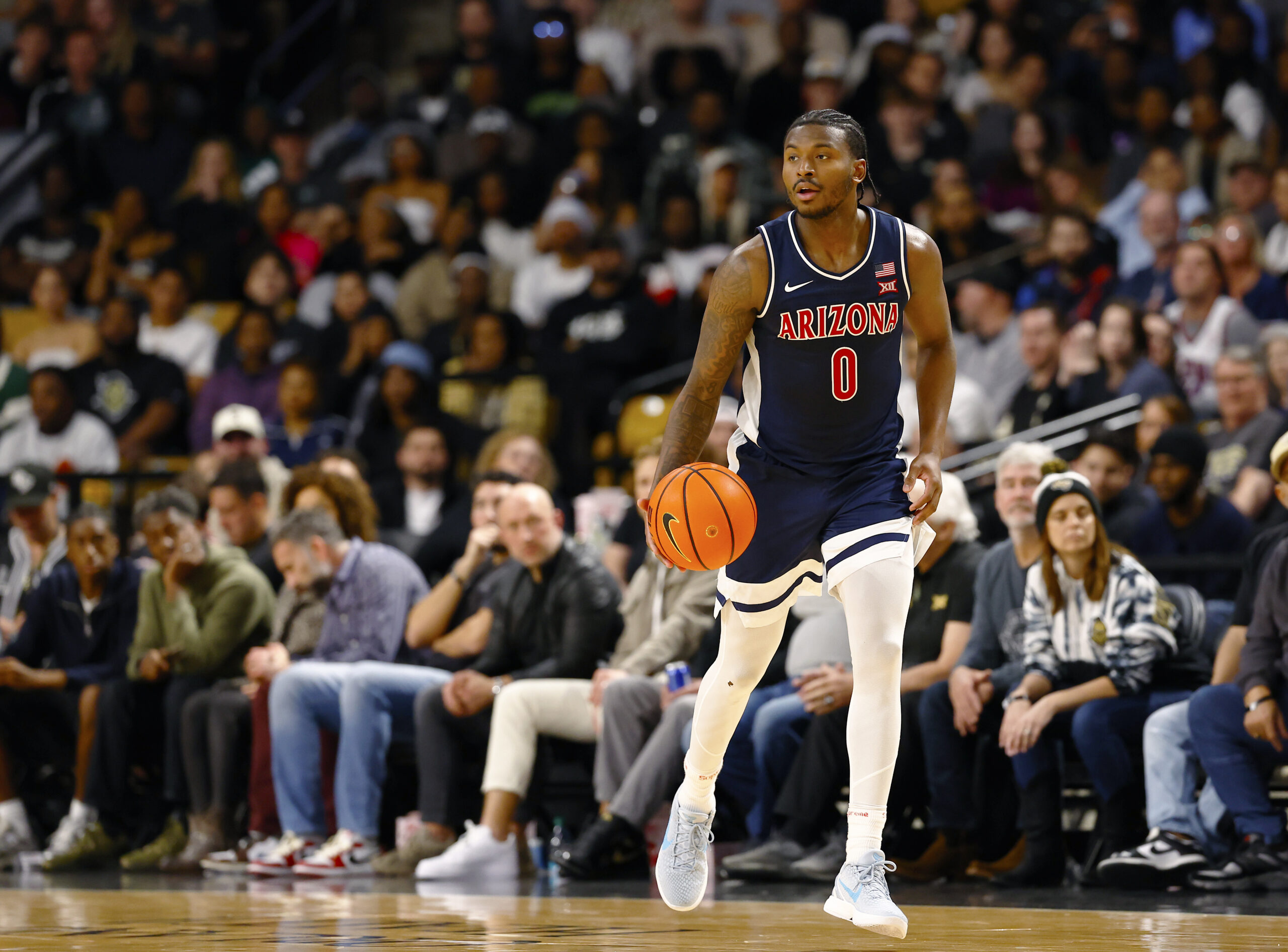 NCAA男篮：不败亚利桑那主场迎战辛辛那提，深度赔率分析与投注指南