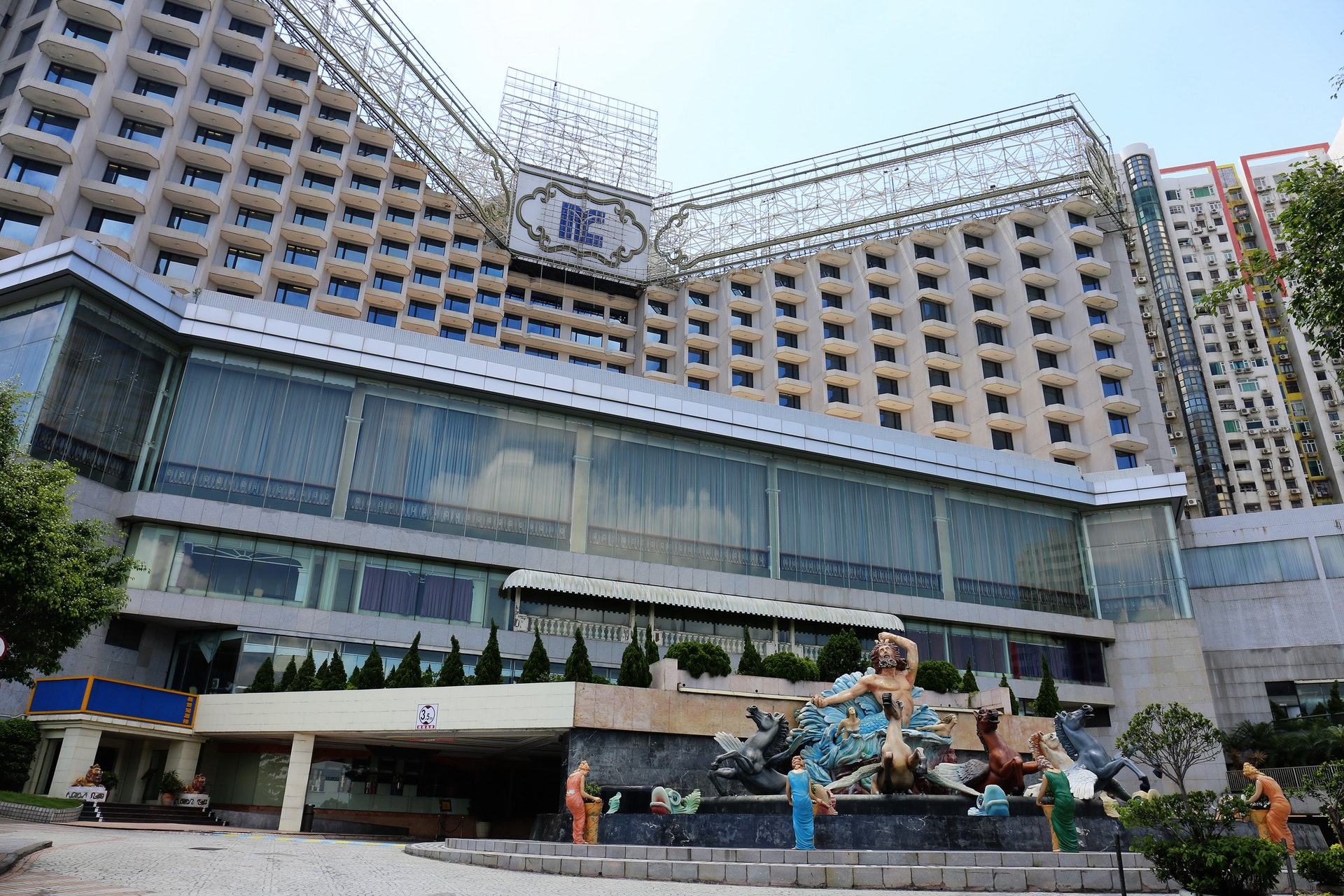 濠尚金海岸酒店美食广场重磅来袭，3000万投资打造新地标