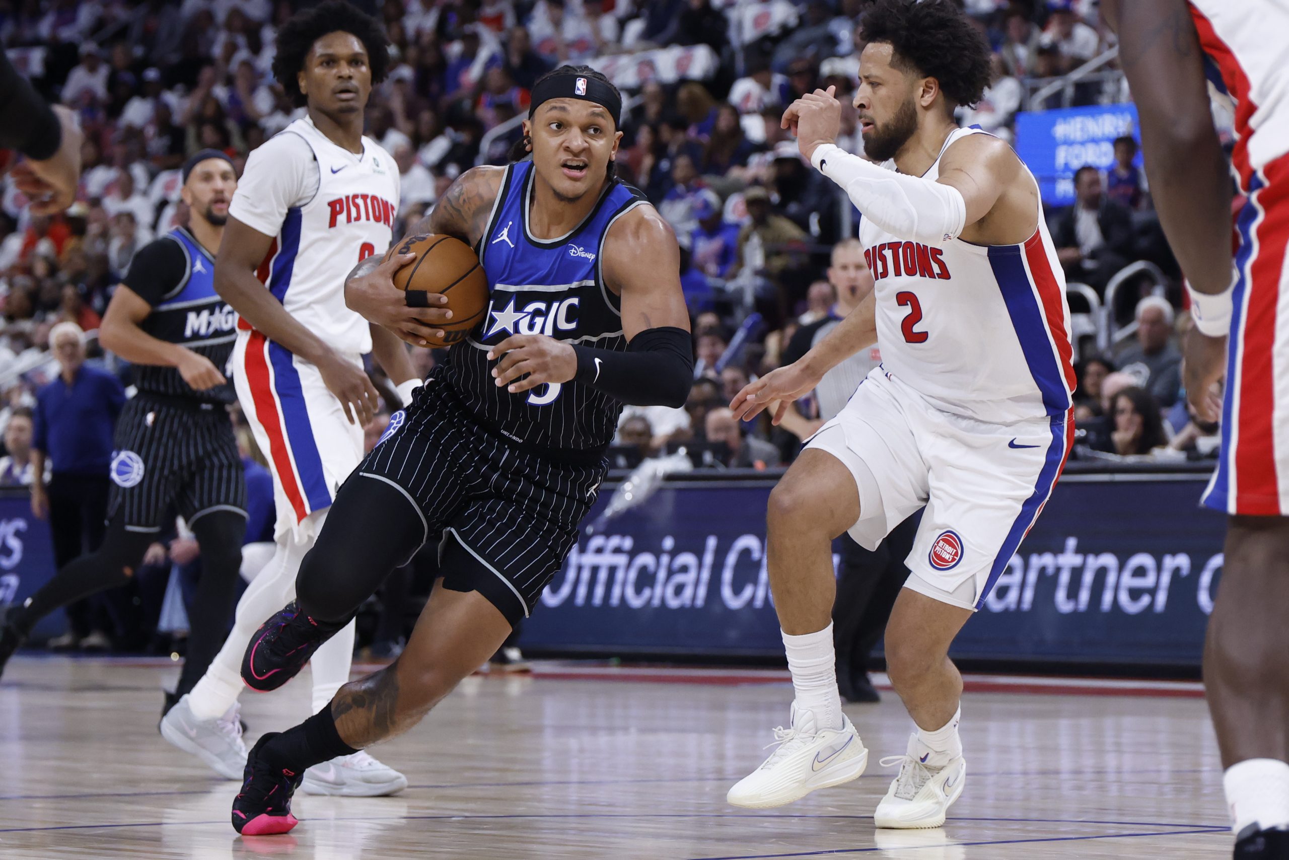 NBA季后赛G3前瞻：活塞魔术再战，Cade独木难支？Banchero主场能否爆发？