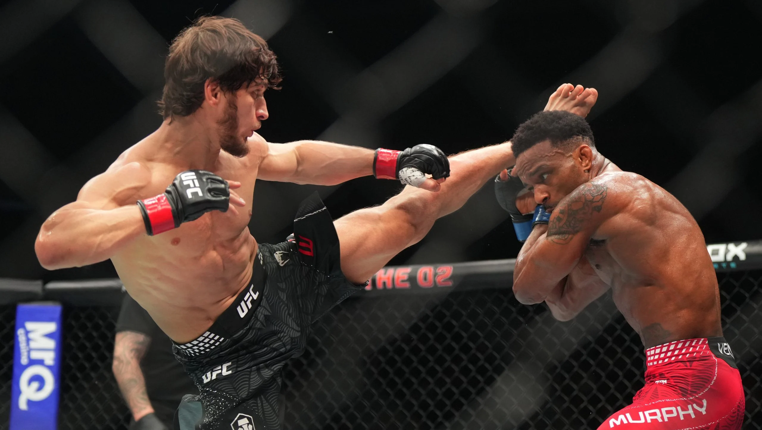 UFC 333头条主赛深度分析：沃坎诺夫斯基vs埃夫洛耶夫，冠军卫冕战悬念迭起