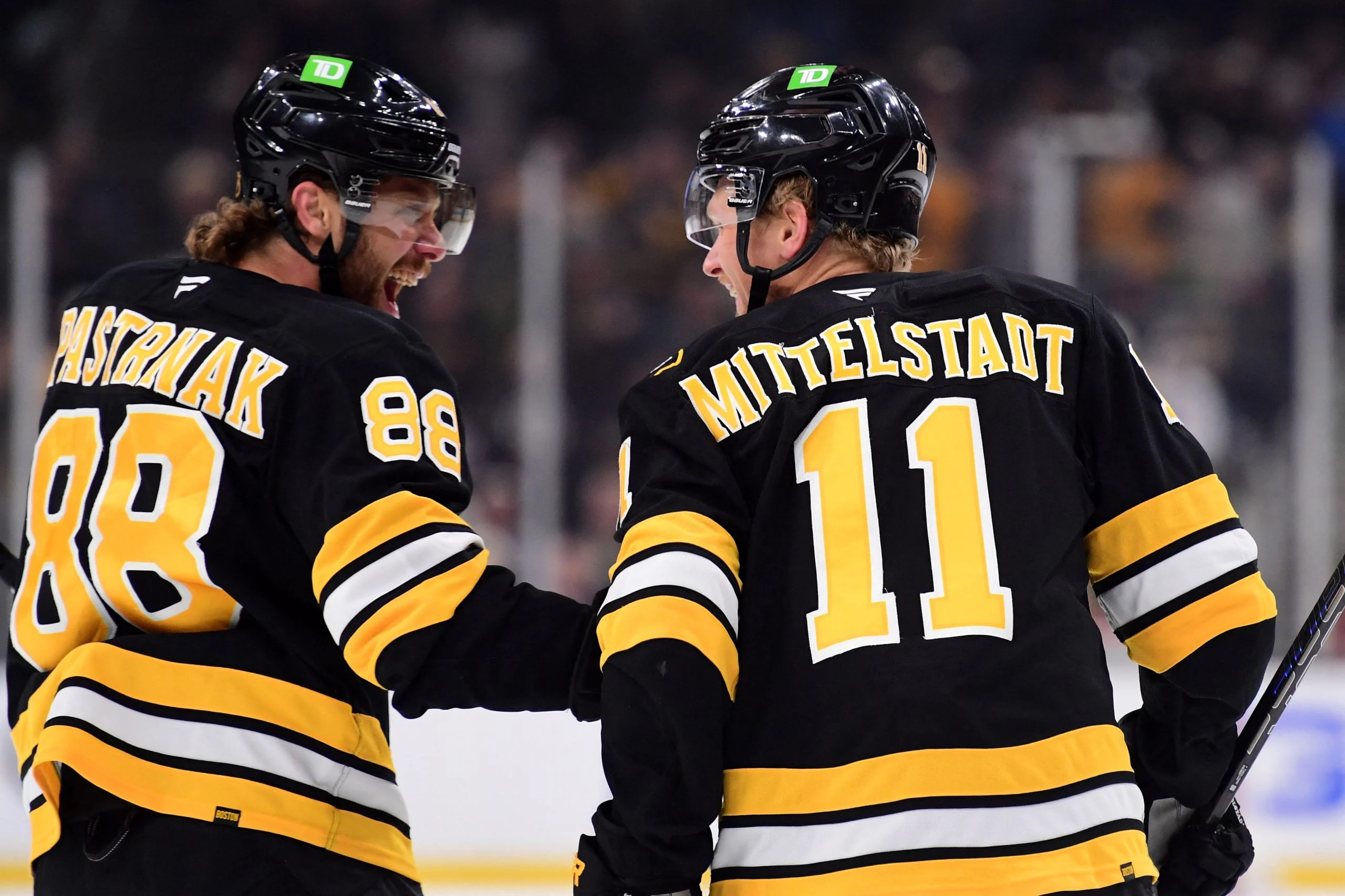 NHL周六12场大战：20年老炮精选三场硬核分析，直击财富密码！