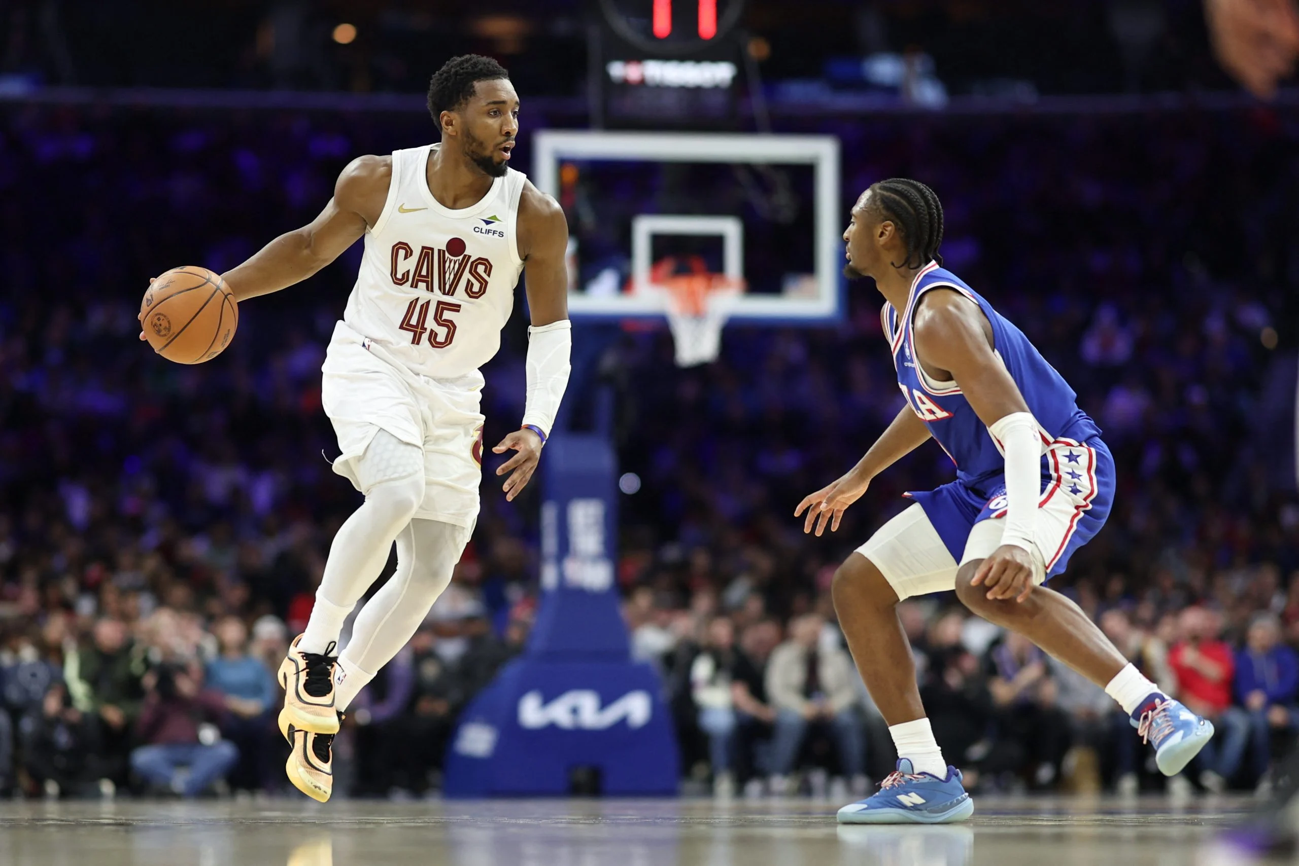 NBA前瞻:76人主场迎战骑士,防守大战定胜负? NBA前瞻:76人主场迎战骑士,防守大战定胜负?