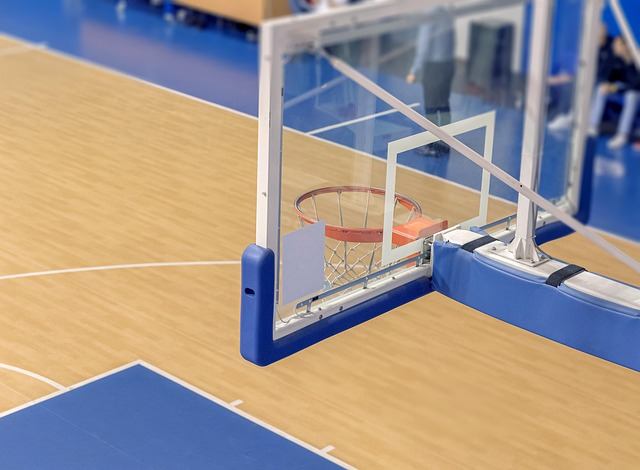 NBA篮筐高度百年不变之谜:深度解析其历史、规则与未来争议 NBA篮筐高度百年不变之谜:深度解析其历史、规则与未来争议