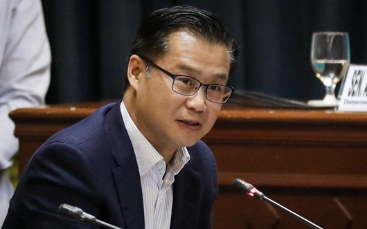 菲律宾议员怒斥非法网赌“野蛮生长”,呼吁从根源切断 菲律宾议员怒斥非法网赌“野蛮生长”,呼吁从根源切断