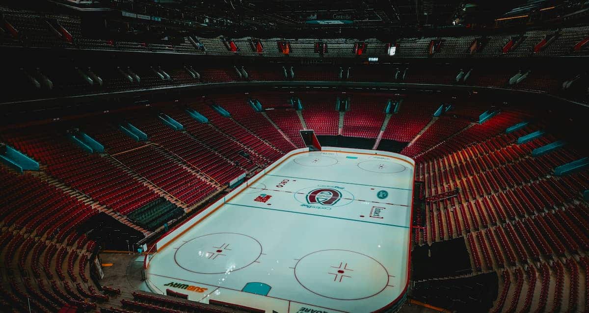 NHL季后赛深度分析:今日最佳投注与球员表现预测 NHL季后赛深度分析:今日最佳投注与球员表现预测