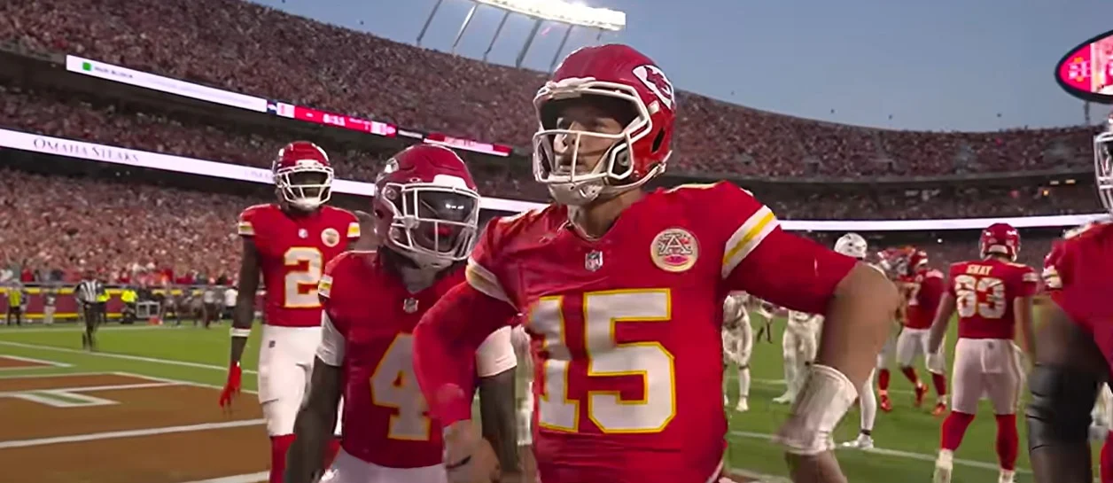 预测市场狂潮：NFL揭幕战周交易额突破150亿美元，Kalshi与Polymarket领跑