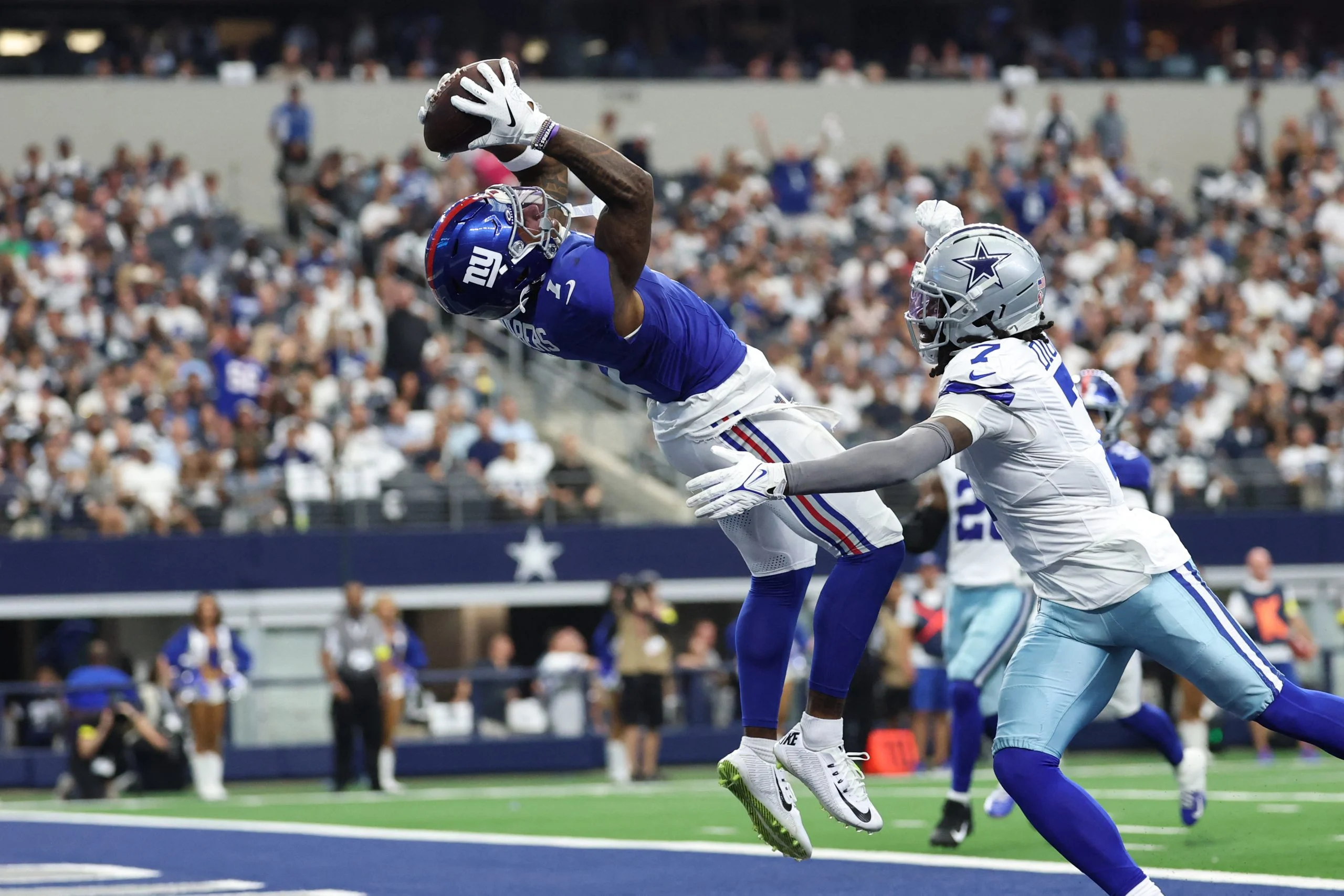 达拉斯牛仔vs纽约巨人：NFL揭幕战周1焦点对决深度分析