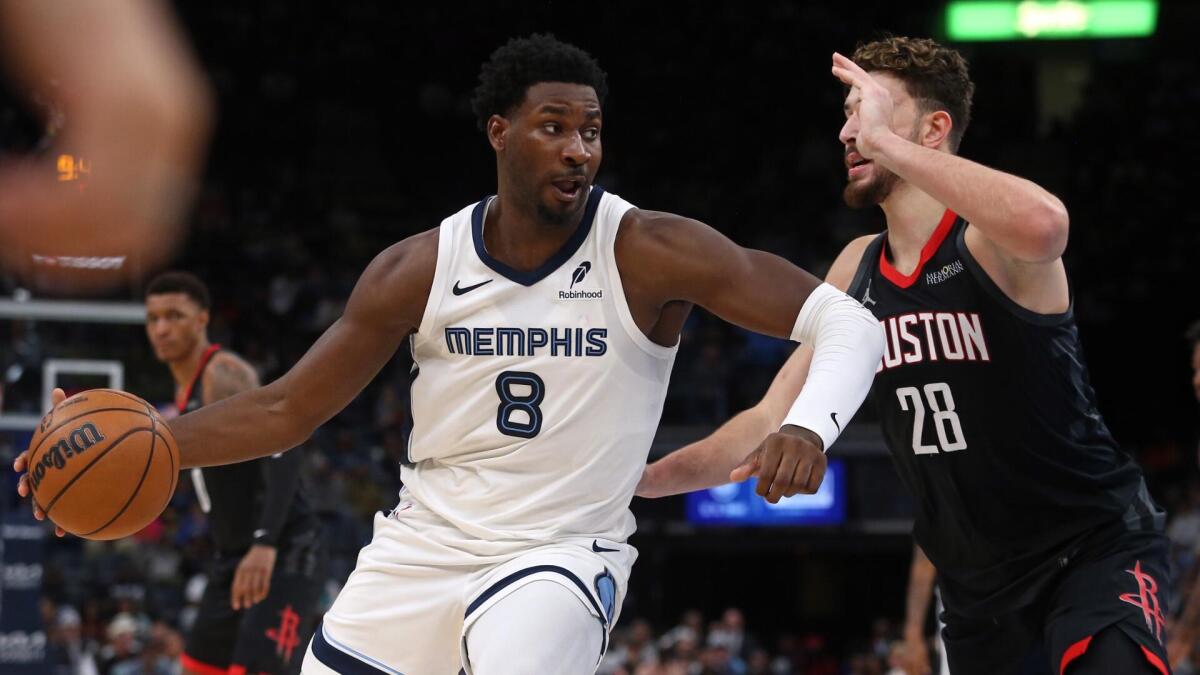 NBA前瞻：森林狼客战灰熊，状态冰火两重天，大分能否延续？