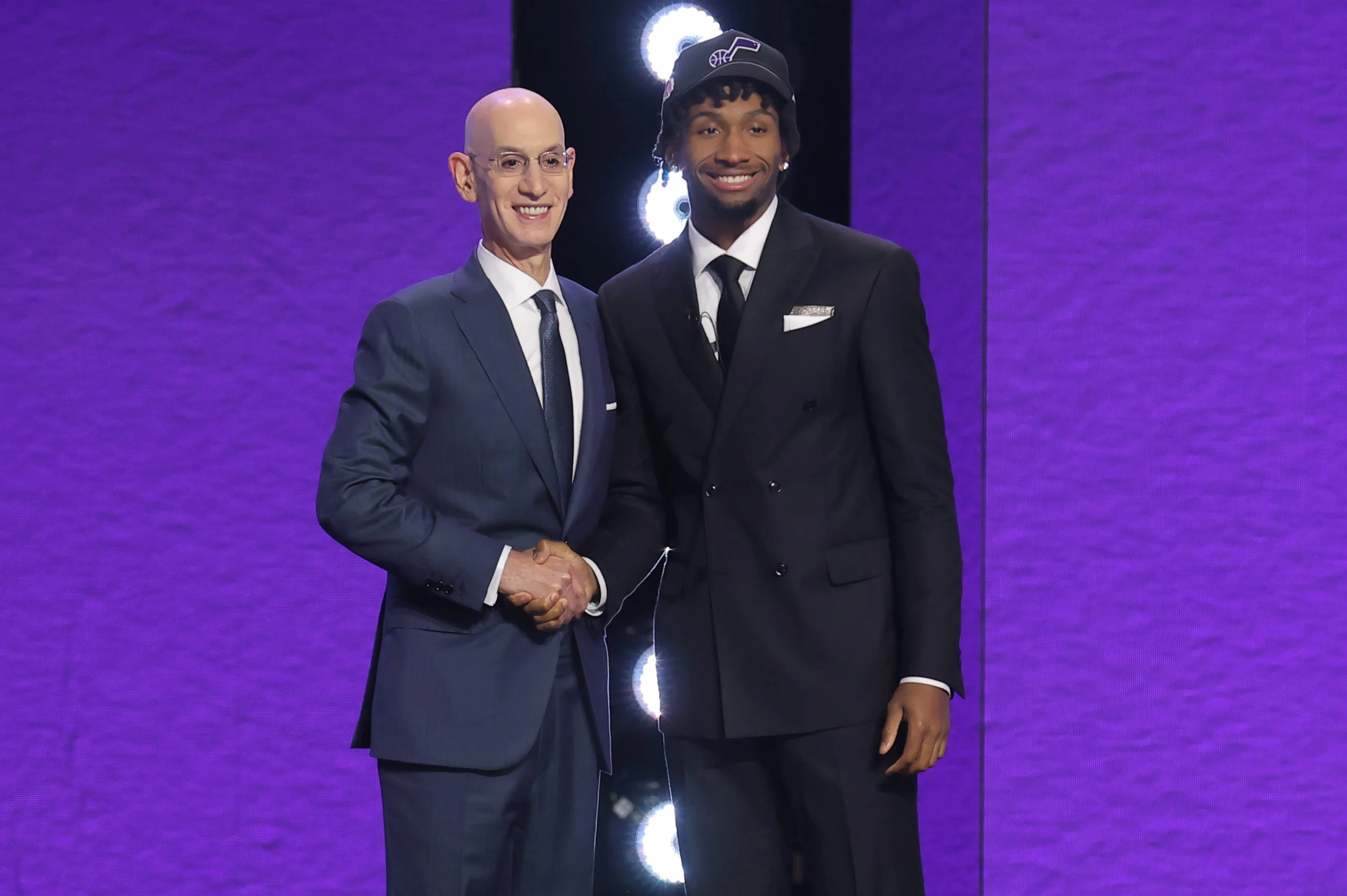 NBA夏季联赛：爵士VS马刺，核心缺阵下的深度分析与投注策略