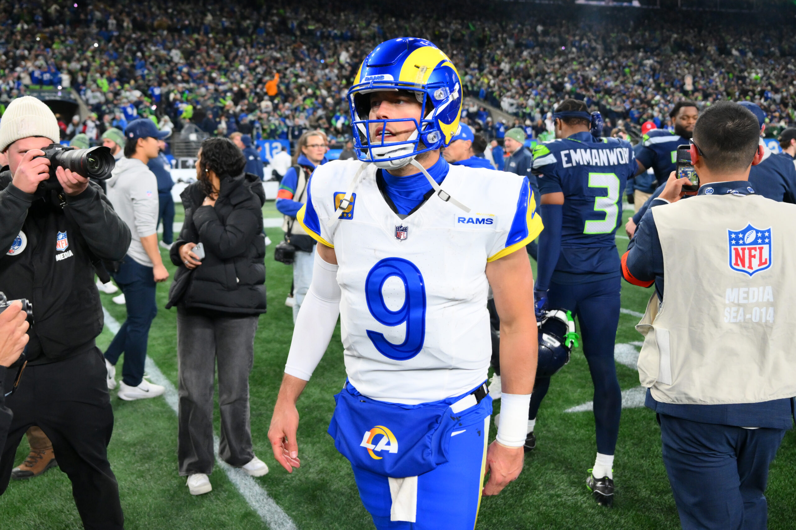 2025 NFL MVP：斯塔福德一骑绝尘，梅耶翻盘无望？