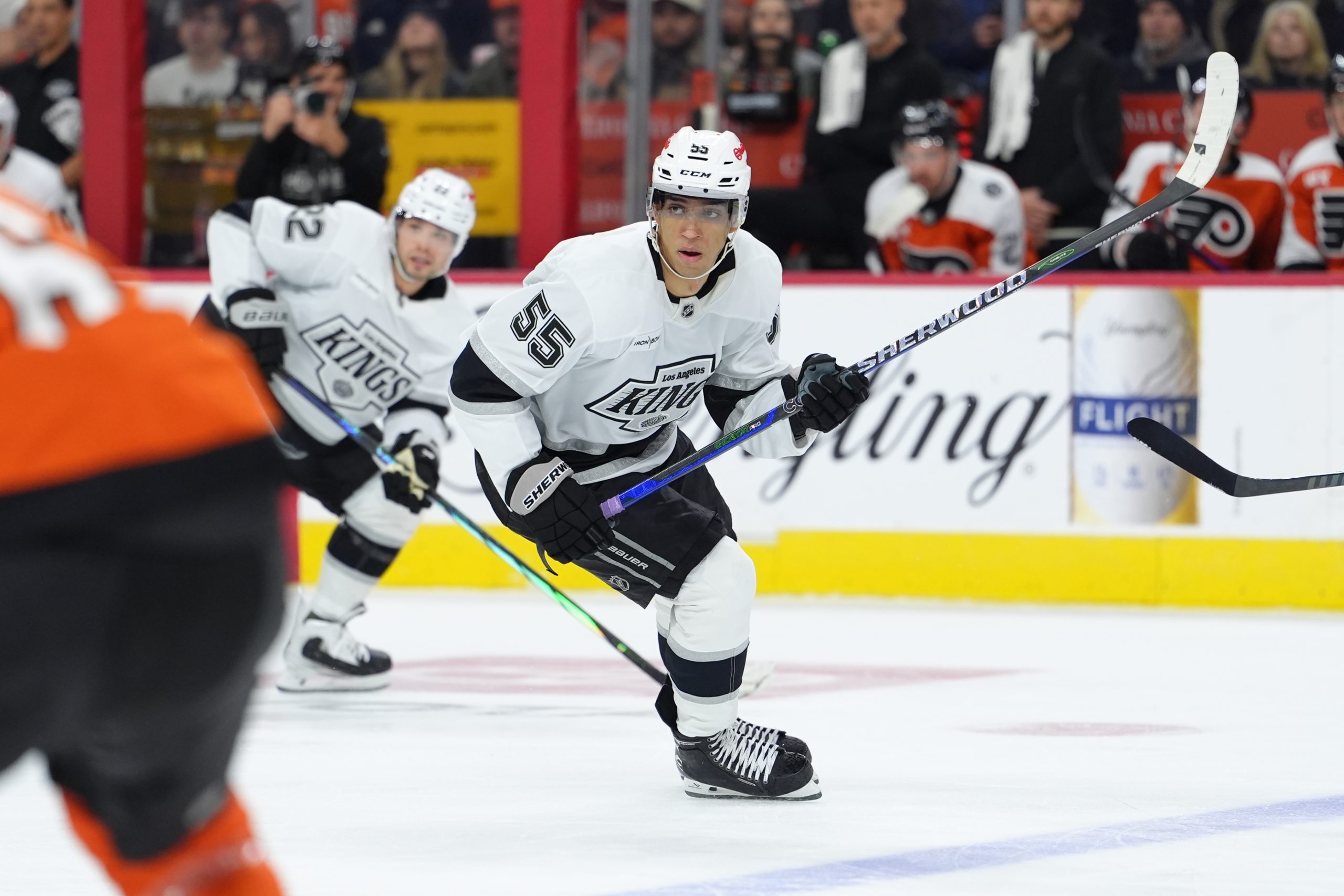 NHL前瞻：飞人背靠背体能告急，国王主场能否延续强势？