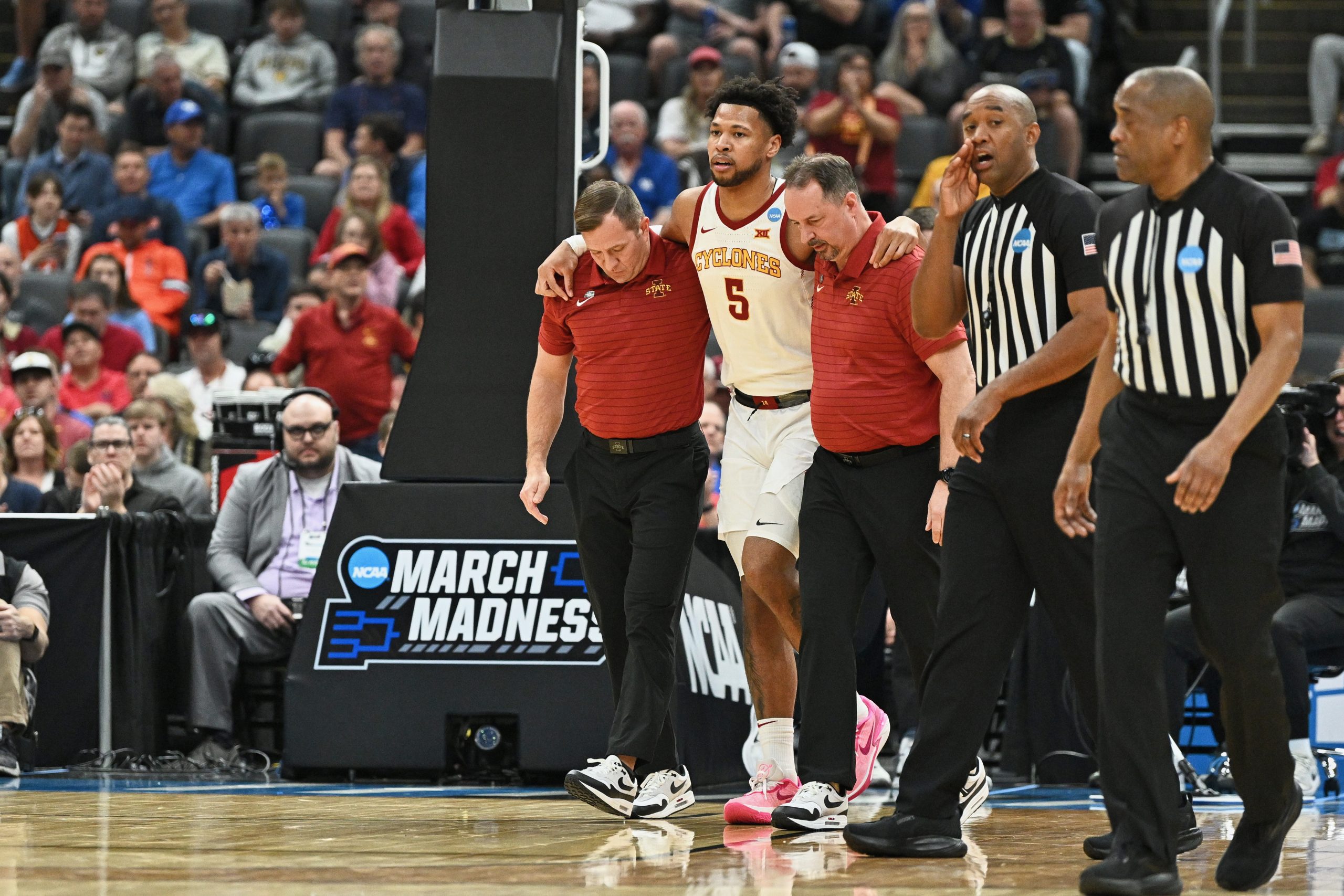 2026 NCAA疯狂三月：爱荷华州大VS肯塔基前瞻与深度投注分析