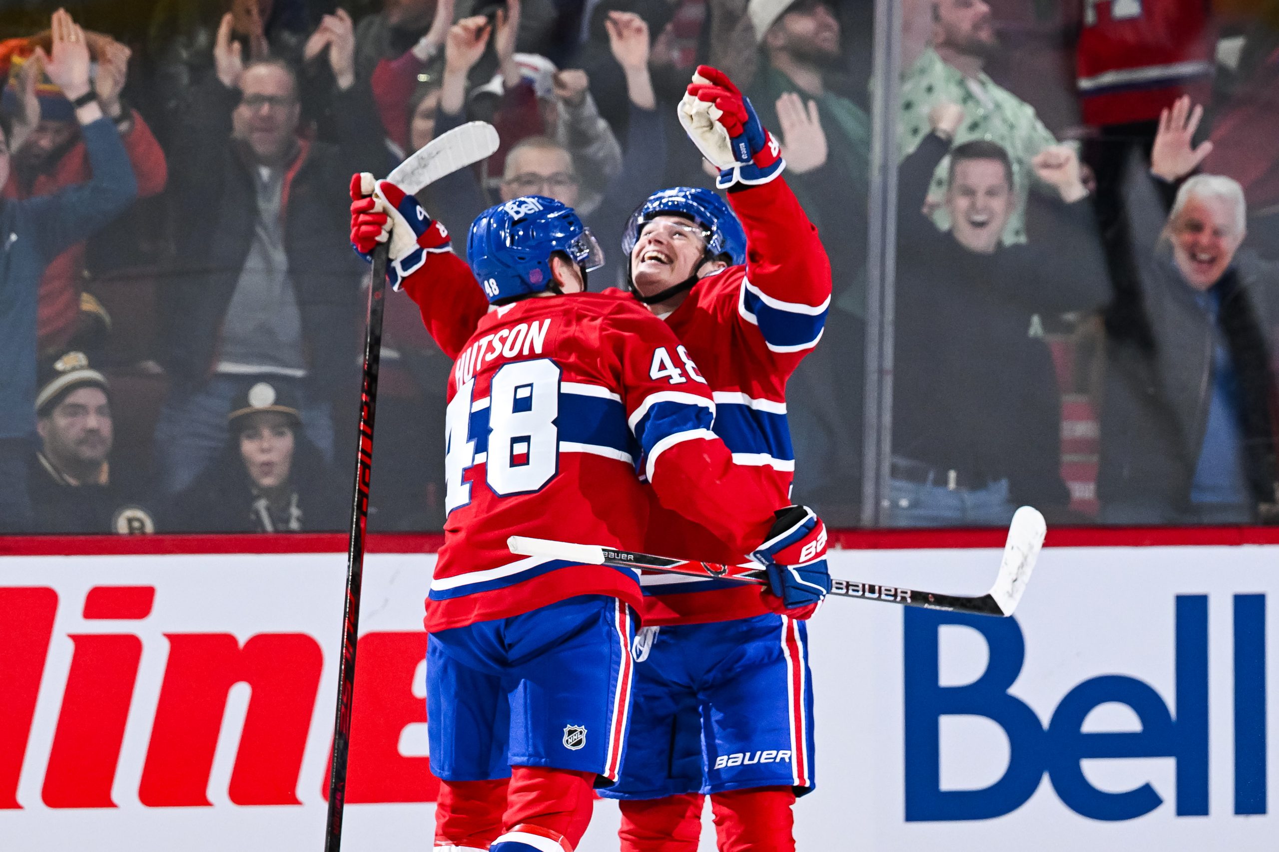 NHL冰球：哥伦布蓝衫军客战蒙特利尔，哈布斯人主场能否延续强势？