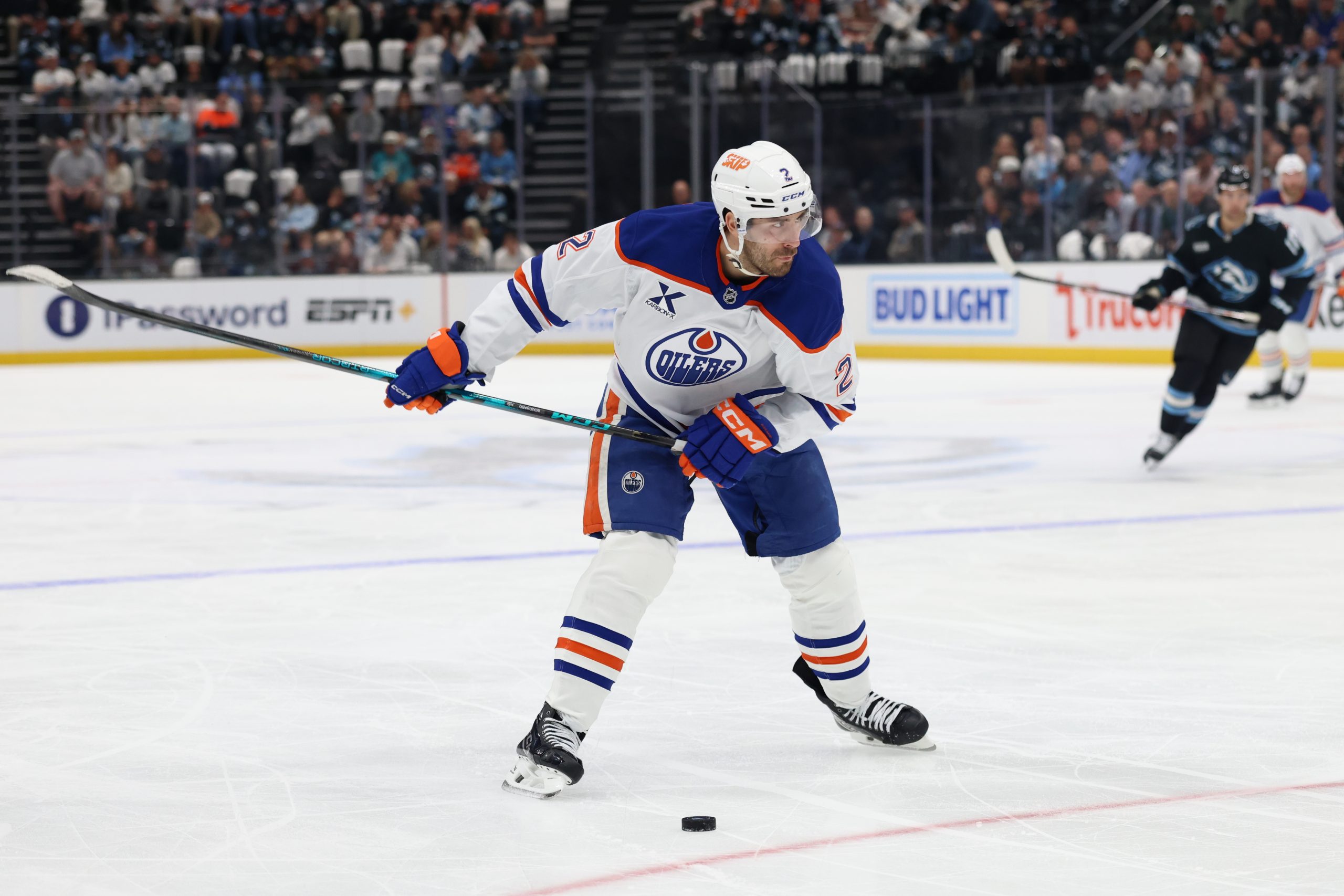 NHL冰球前瞻：油人VS猛犸，伤兵满营挑战连胜之师，大球能否打出？