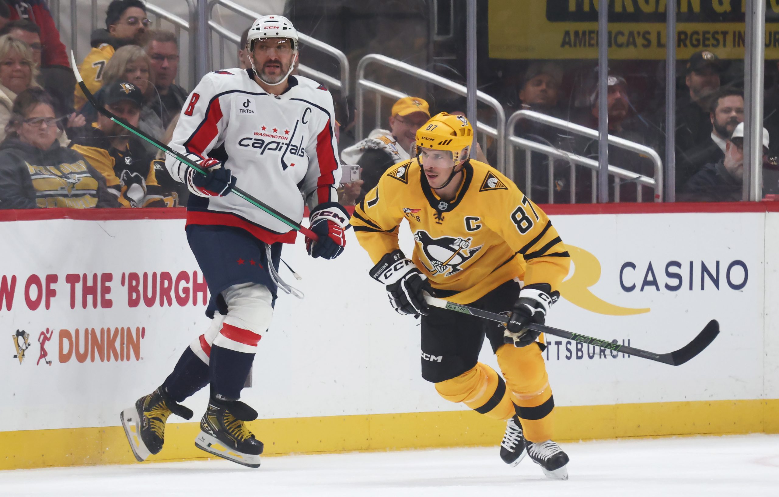 NHL焦点战：首都人vs企鹅，季后赛生死战深度分析与投注指南