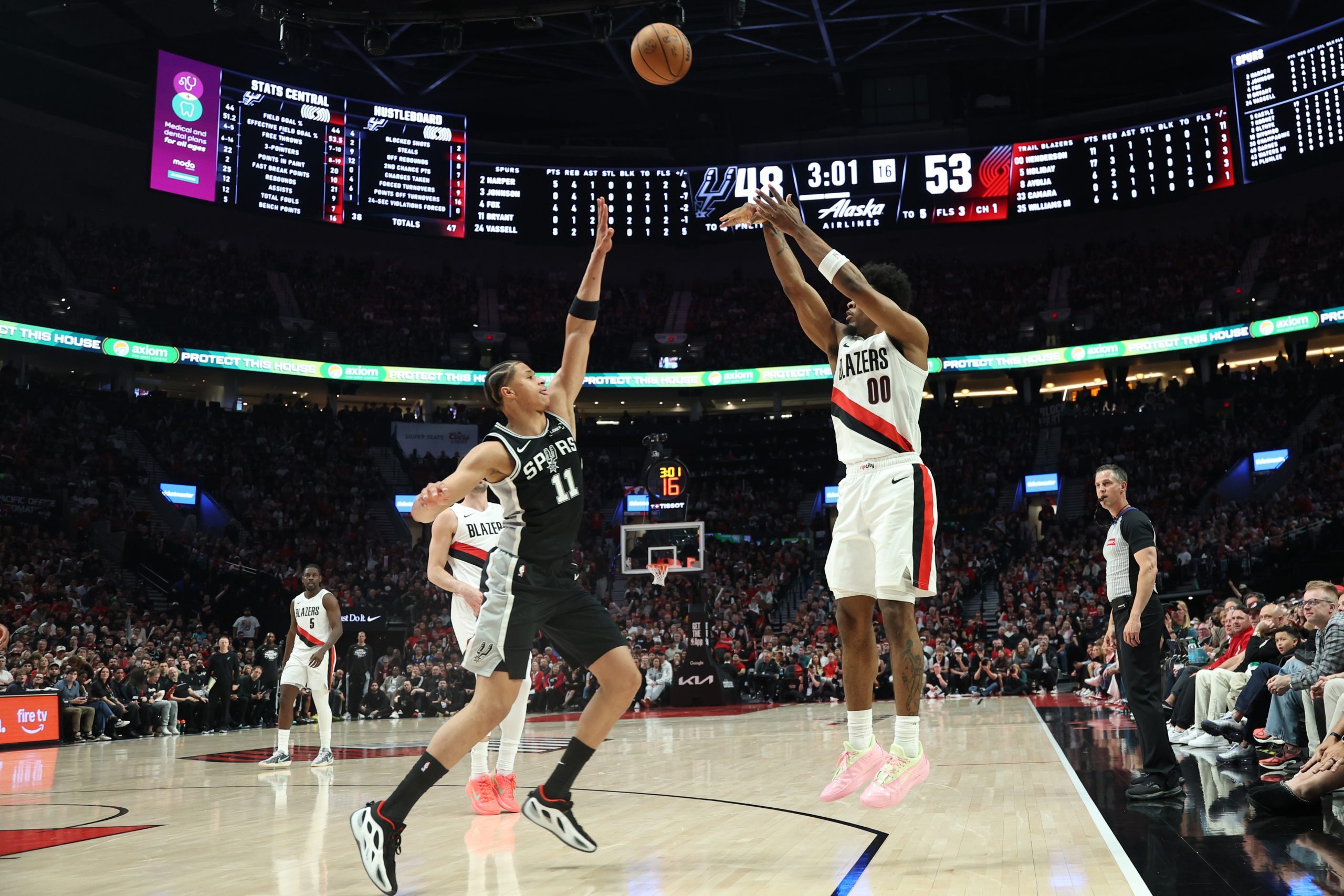 NBA季后赛G5：马刺主场收官战，开拓者能否逆袭？