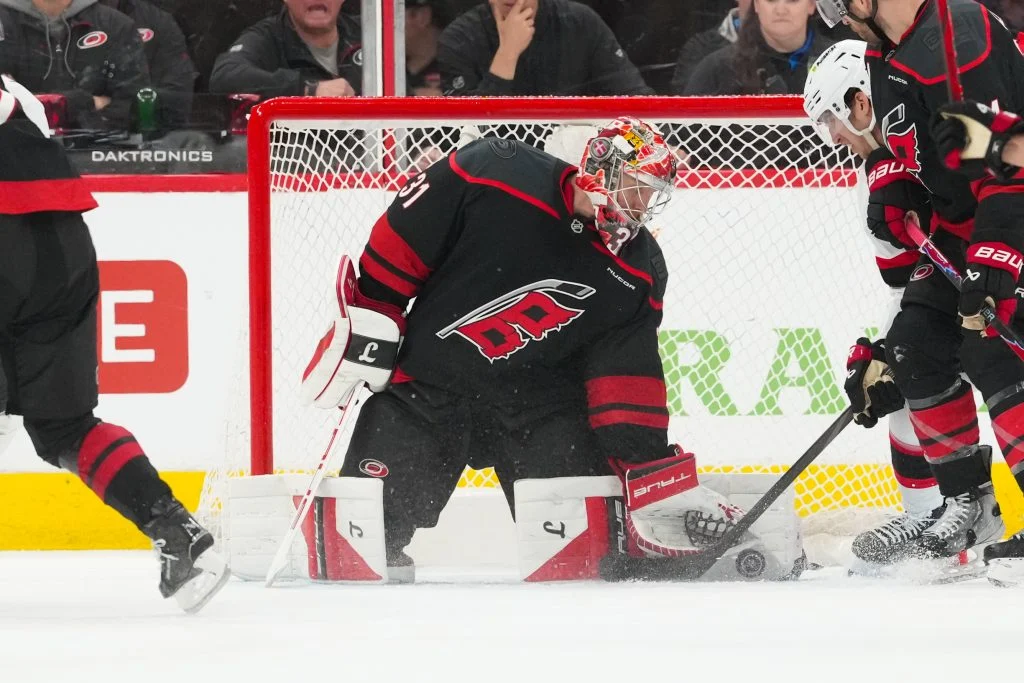 NHL东决前瞻：加人对飓风，谁能抢占先机？