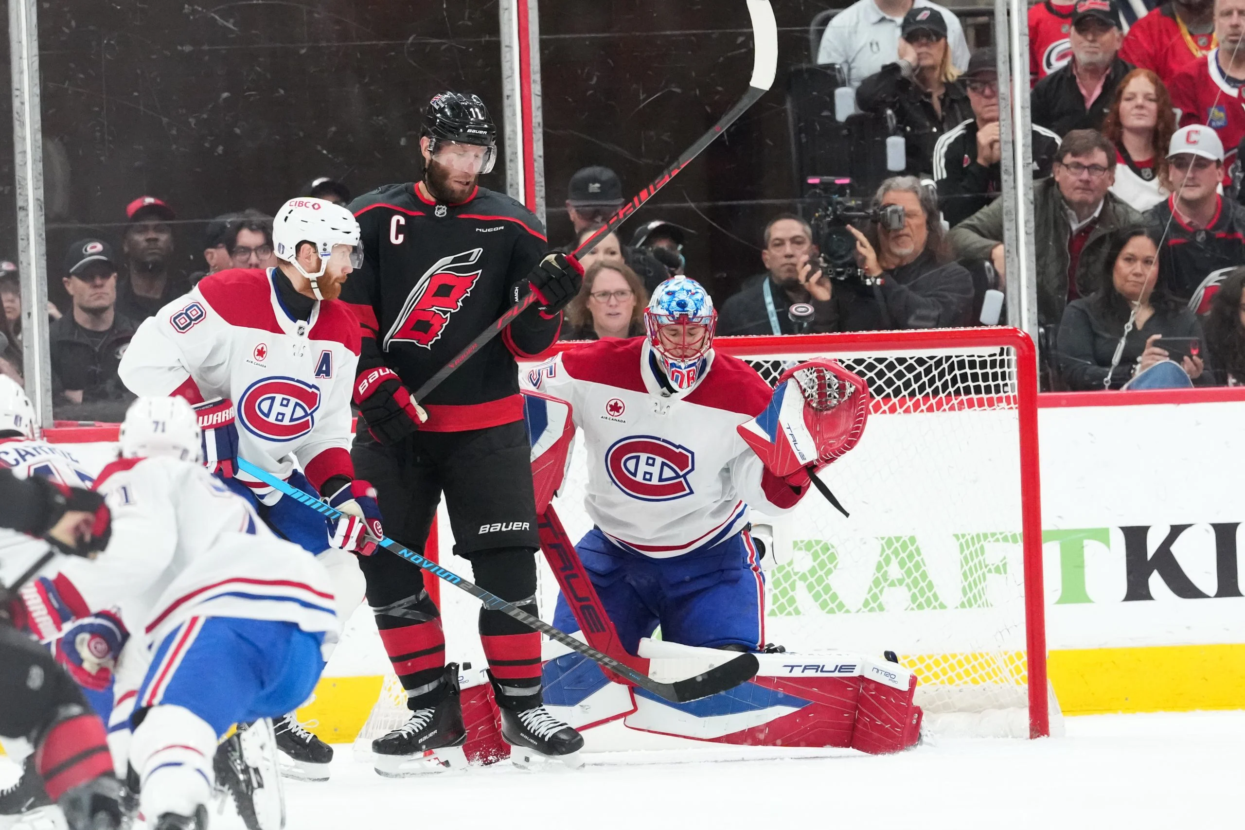 NHL东决G3：飓风客战加人，系列赛走向何方？