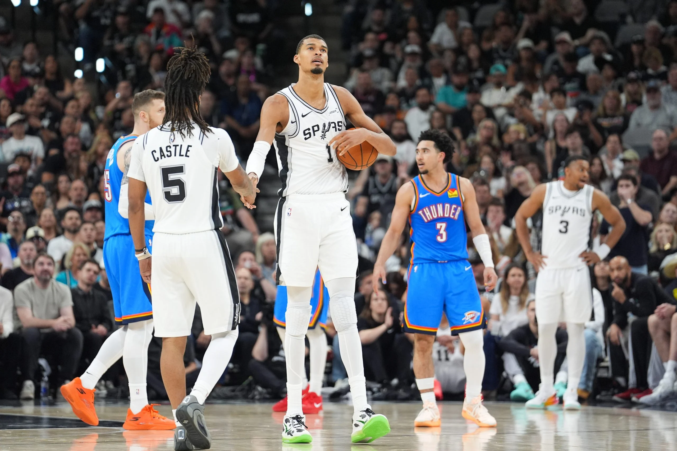 NBA西决G5生死战：马刺雷霆决战俄城，深度赔率解析与投注指南