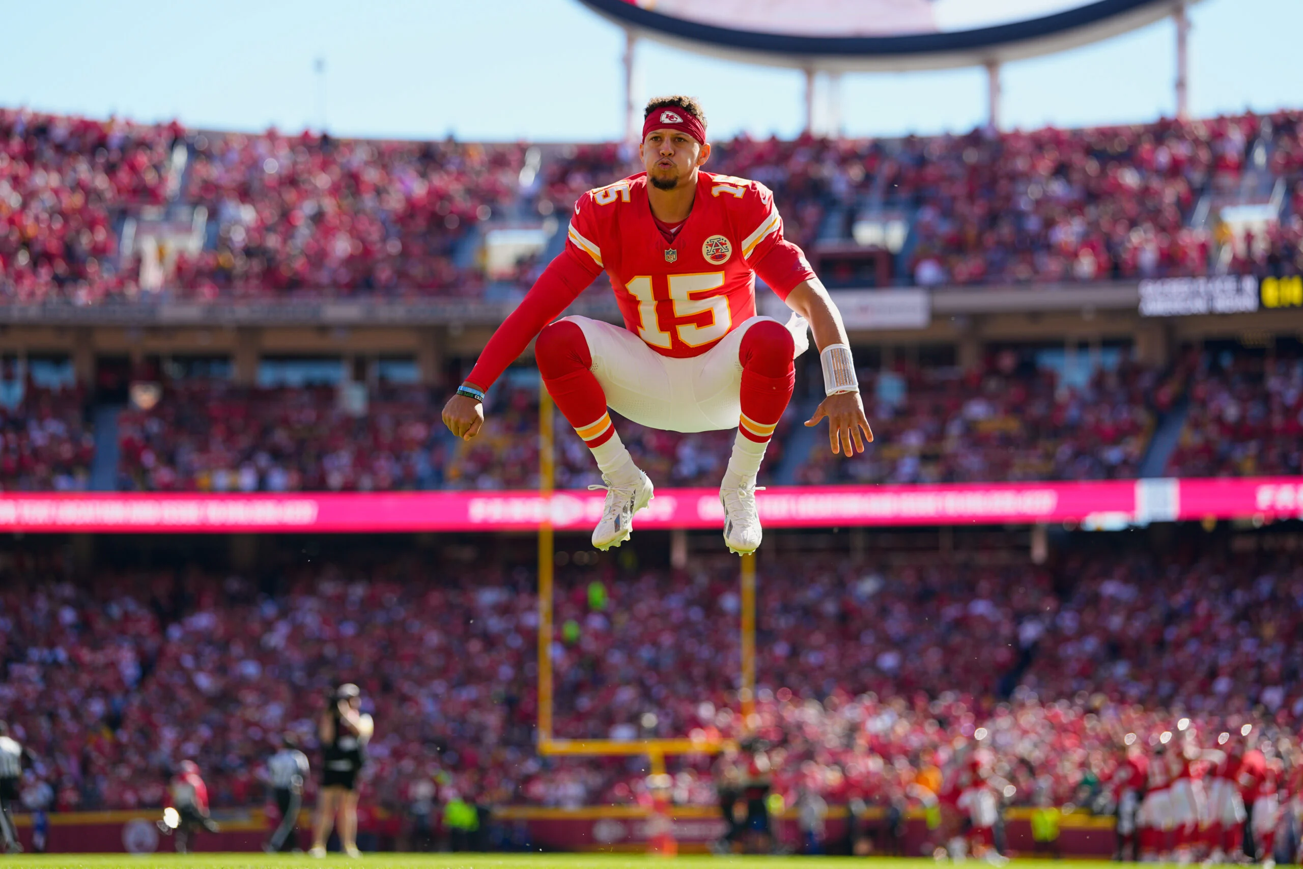 NFL 2026赛季前瞻:巨星伤病与合同疑云,周1出战成焦点 NFL 2026赛季前瞻:巨星伤病与合同疑云,周1出战成焦点