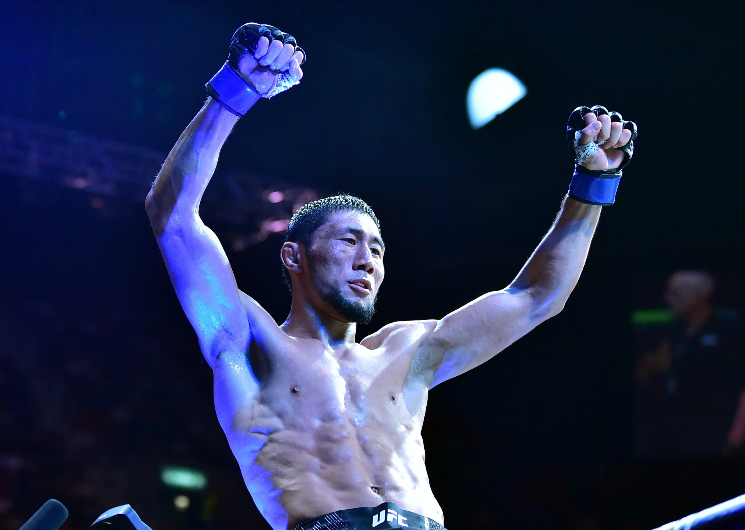 UFC 330:Orolbai vs Wells 深度分析,警惕盘口陷阱 UFC 330:Orolbai vs Wells 深度分析,警惕盘口陷阱