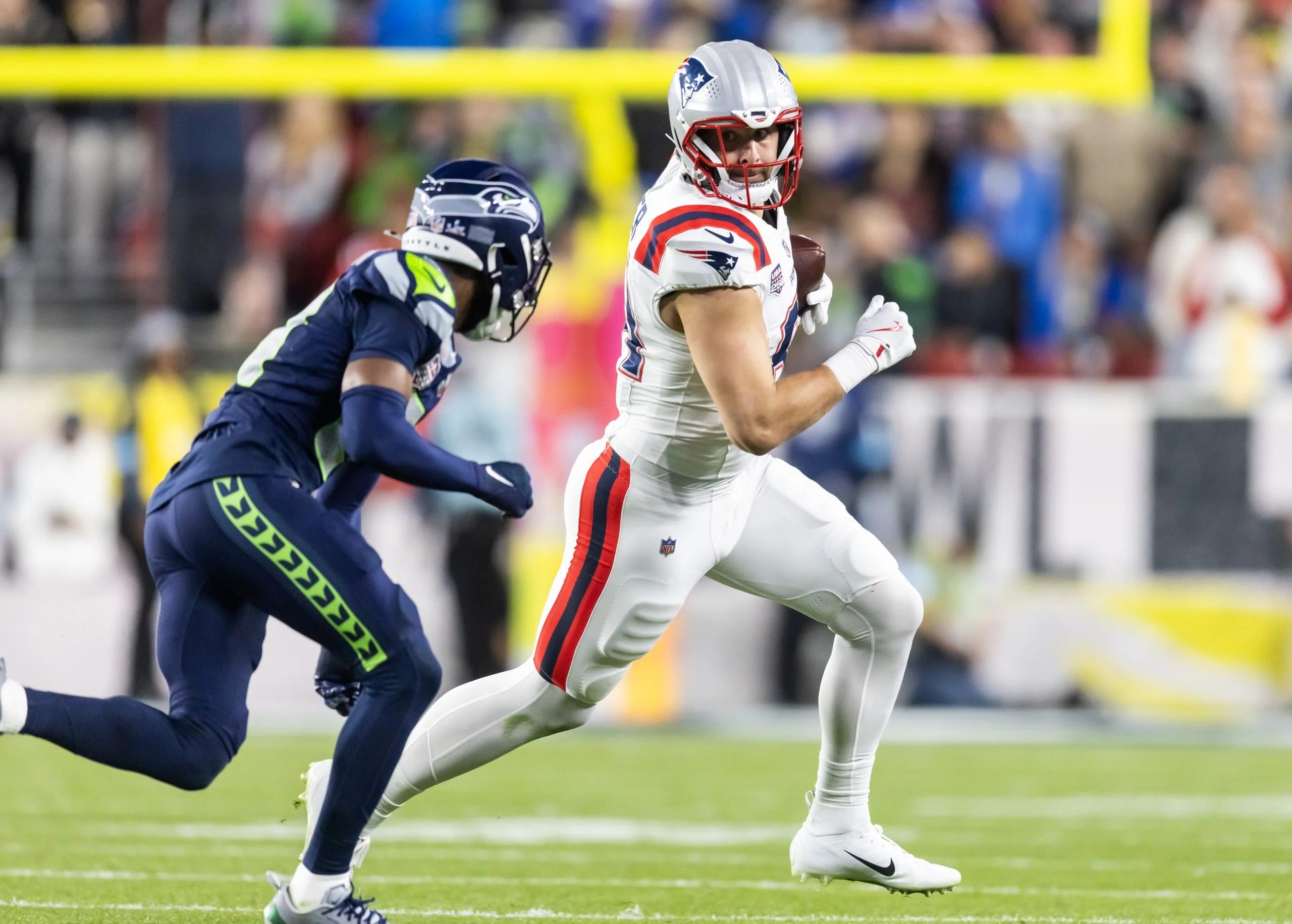 2026 NFL常规赛首周赔率全解析:超级碗61热门浮出水面 2026 NFL常规赛首周赔率全解析:超级碗61热门浮出水面
