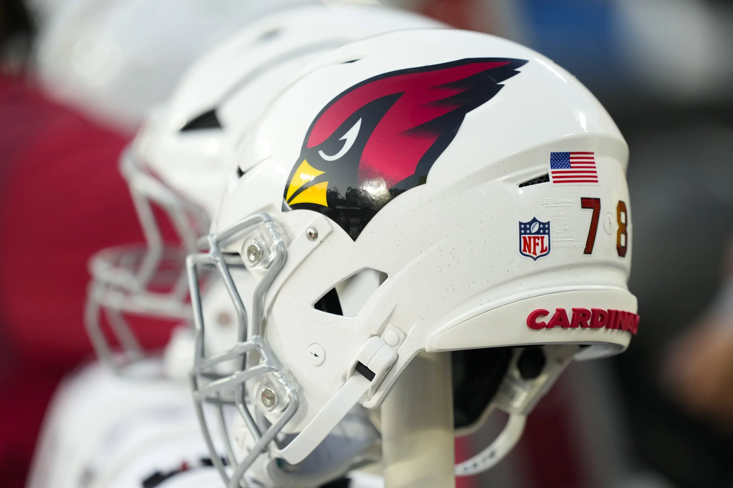 亚利桑那体育周末:NFL揭幕战与UFC激战 亚利桑那体育周末:NFL揭幕战与UFC激战