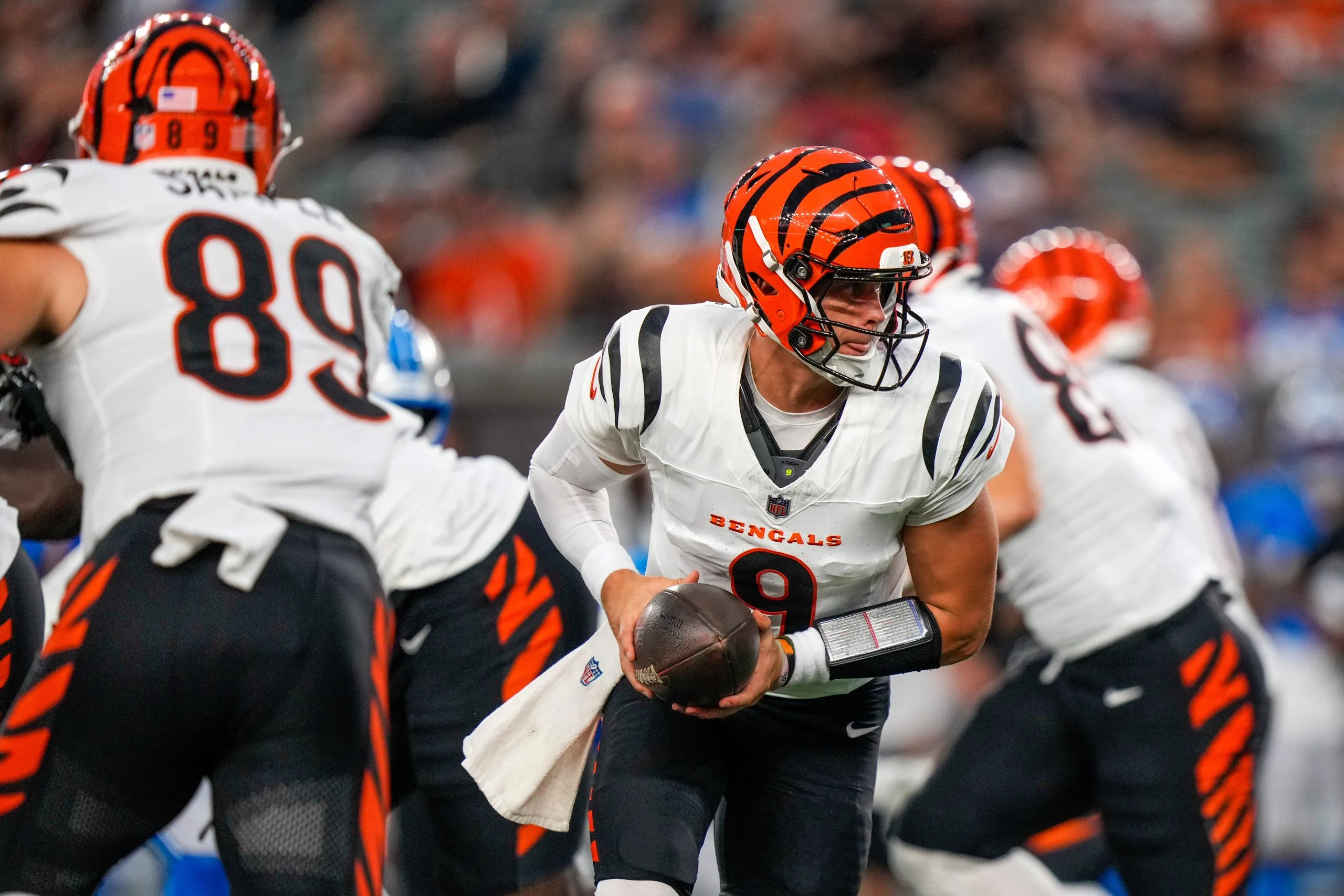 NFL首周激战:预测市场新玩法深度解析 NFL首周激战:预测市场新玩法深度解析