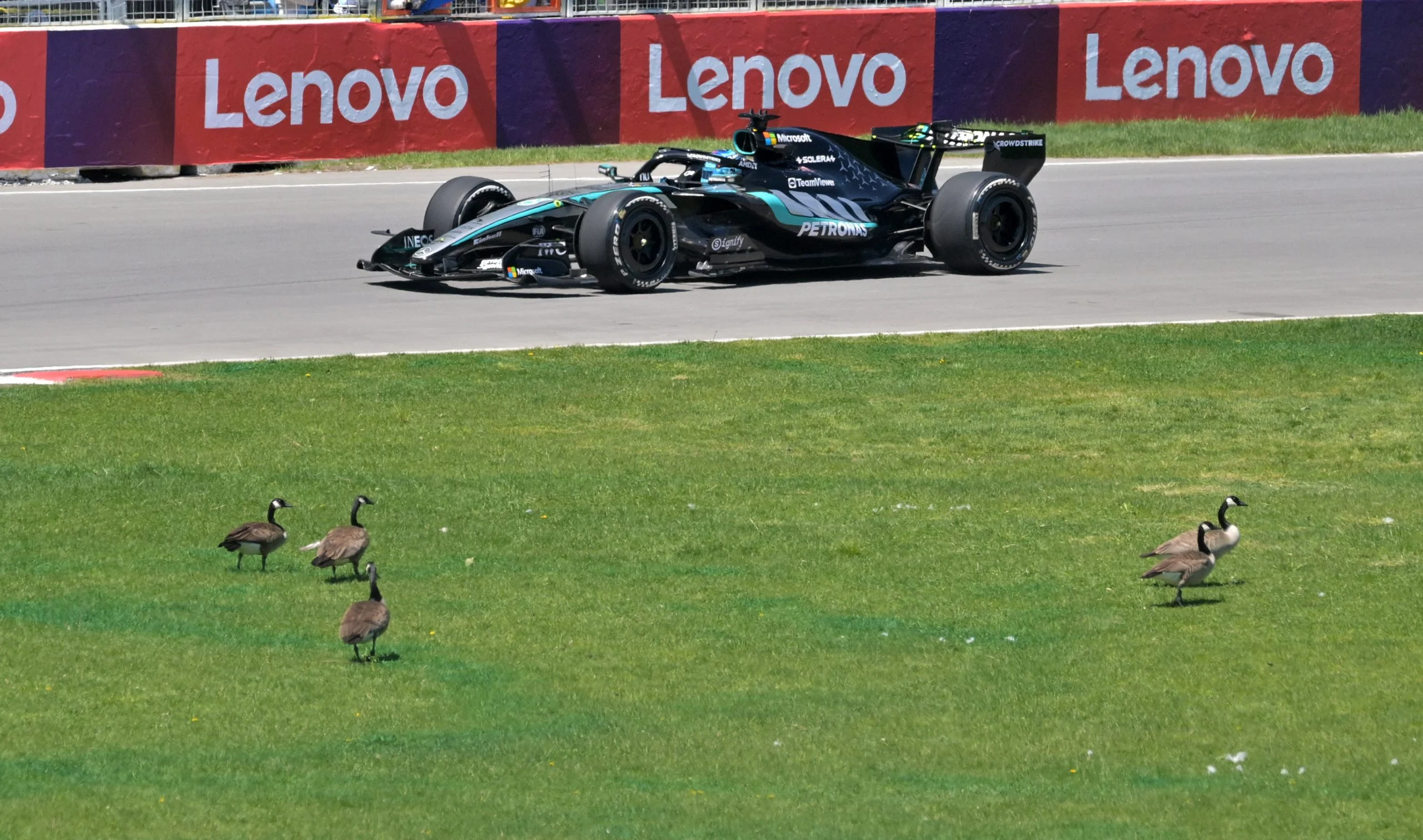 F1阿塞拜疆大奖赛DFS阵容深度解析:巴库赛道风云变幻 F1阿塞拜疆大奖赛DFS阵容深度解析:巴库赛道风云变幻
