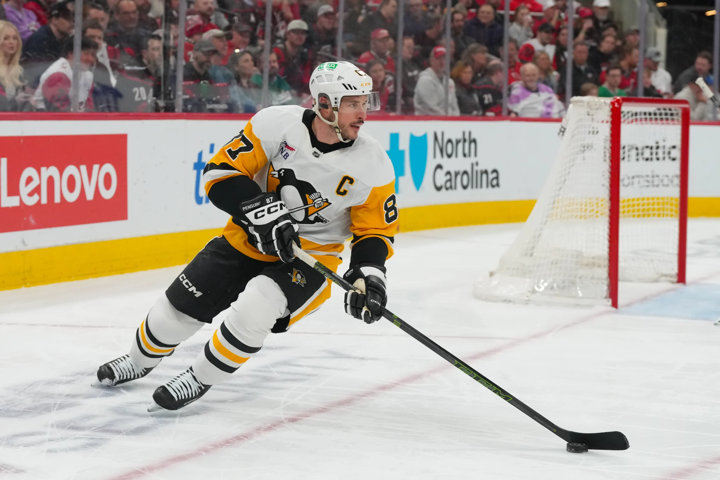 NHL宾州德比:企鹅vs飞人揭幕战深度前瞻与投注策略 NHL宾州德比:企鹅vs飞人揭幕战深度前瞻与投注策略