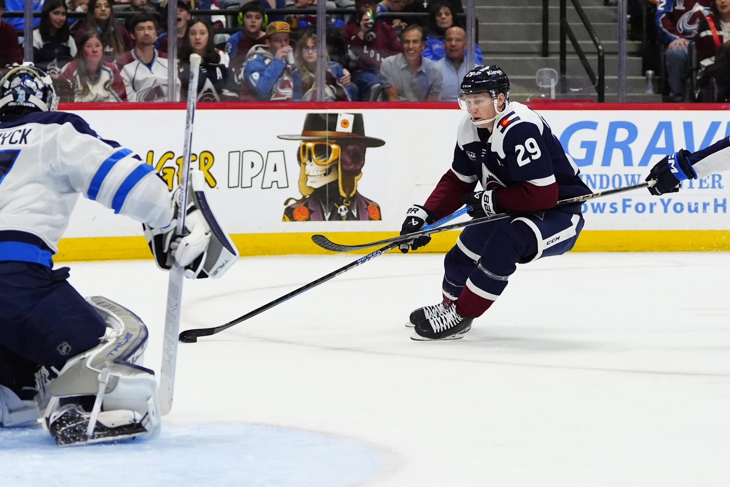 NHL前瞻:不败雪崩客战喷气机,深度盘口分析 NHL前瞻:不败雪崩客战喷气机,深度盘口分析