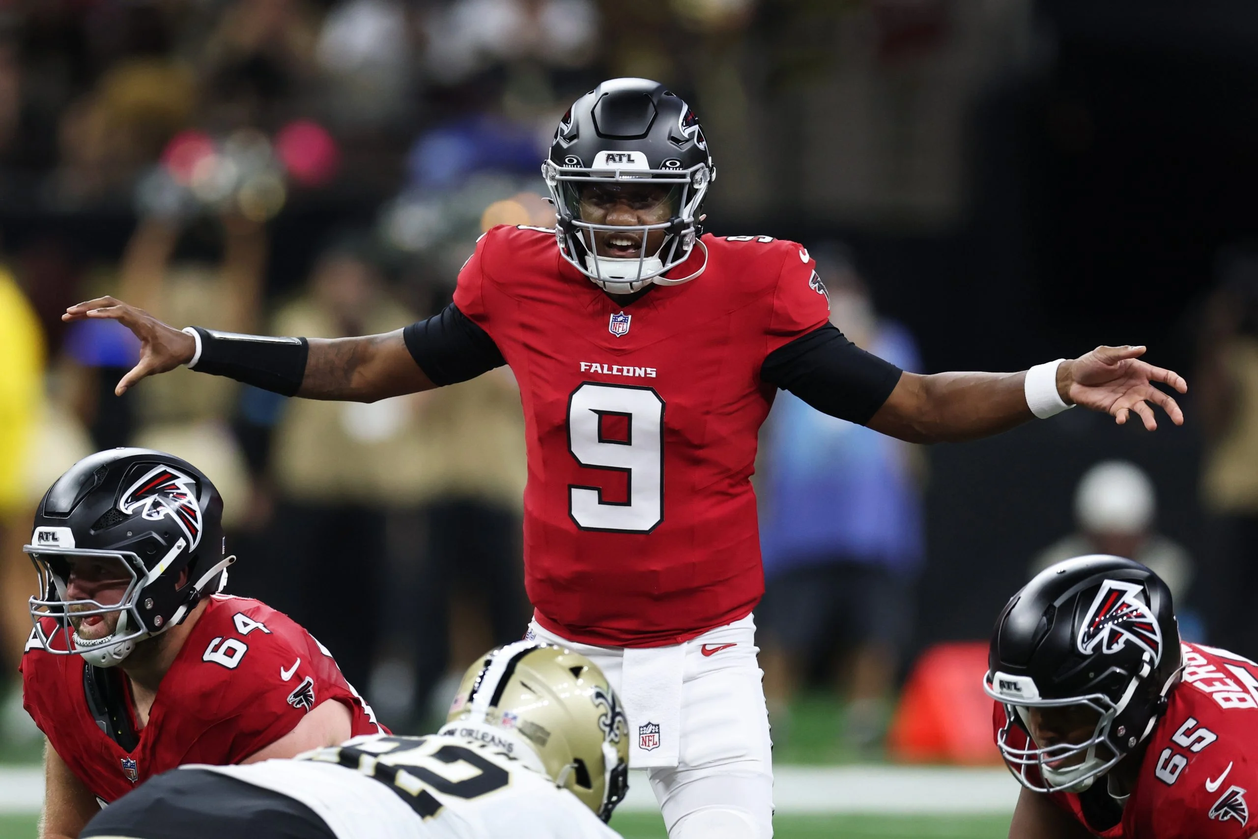 NFL周日夜赛:猎鹰VS乌鸦,伤病潮如何左右战局? NFL周日夜赛:猎鹰VS乌鸦,伤病潮如何左右战局?