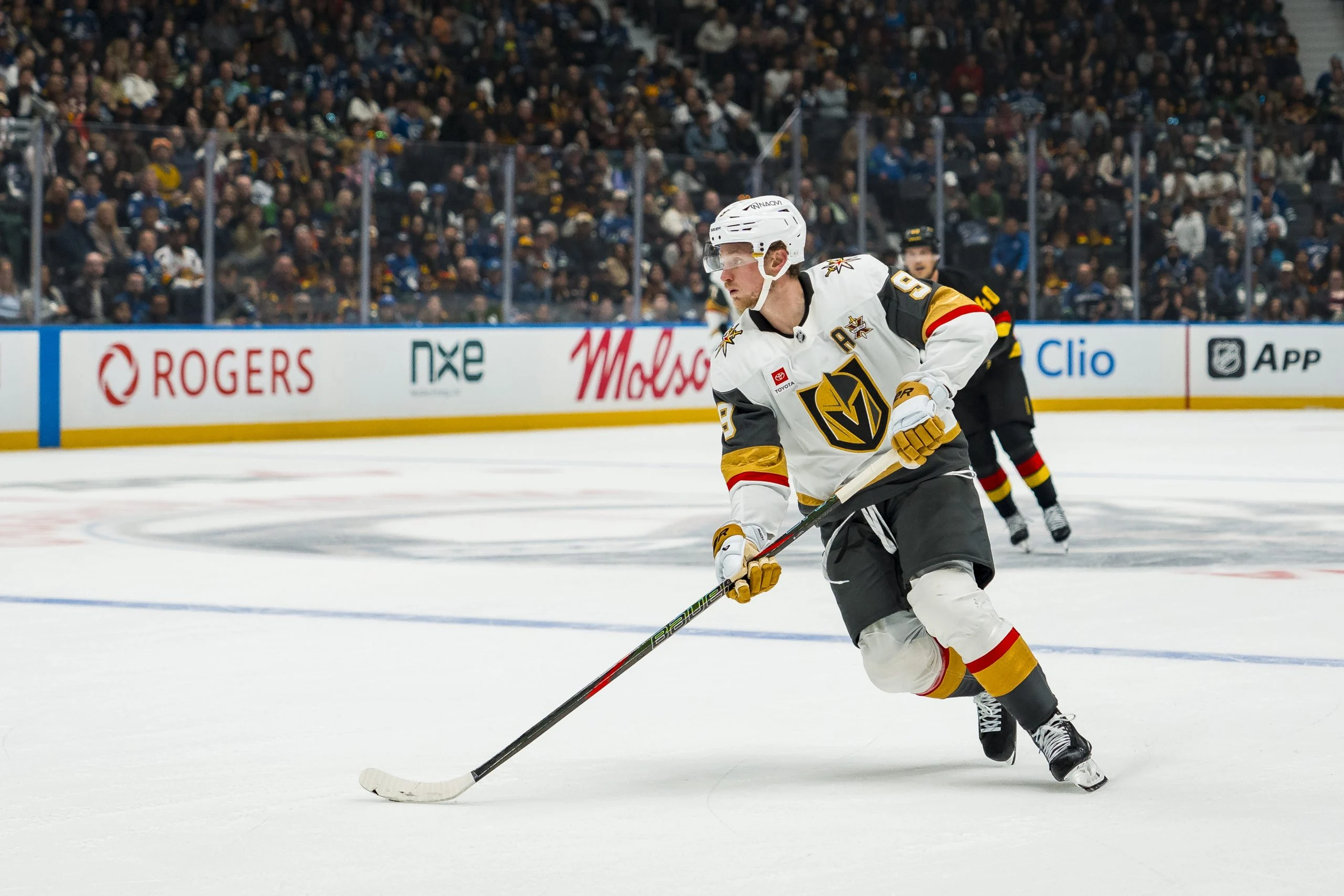NHL冰球:周一焦点战役深度解析,射门与进球专家预测 NHL冰球:周一焦点战役深度解析,射门与进球专家预测