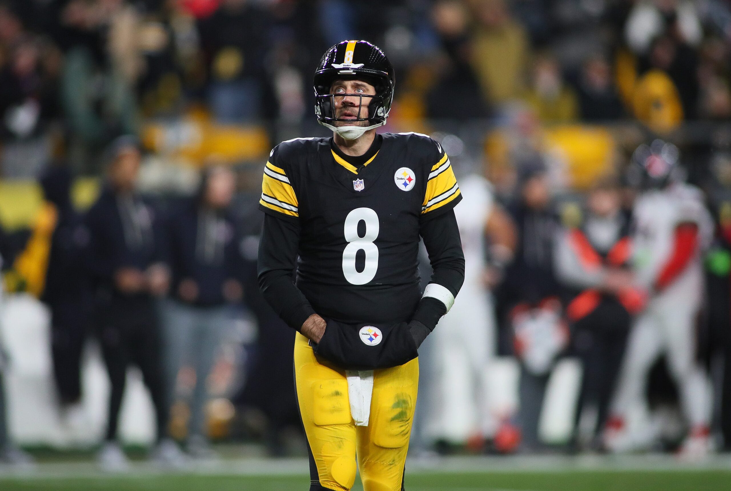 罗杰斯退役赔率飙升:汤姆林辞职引爆NFL巨变 罗杰斯退役赔率飙升:汤姆林辞职引爆NFL巨变