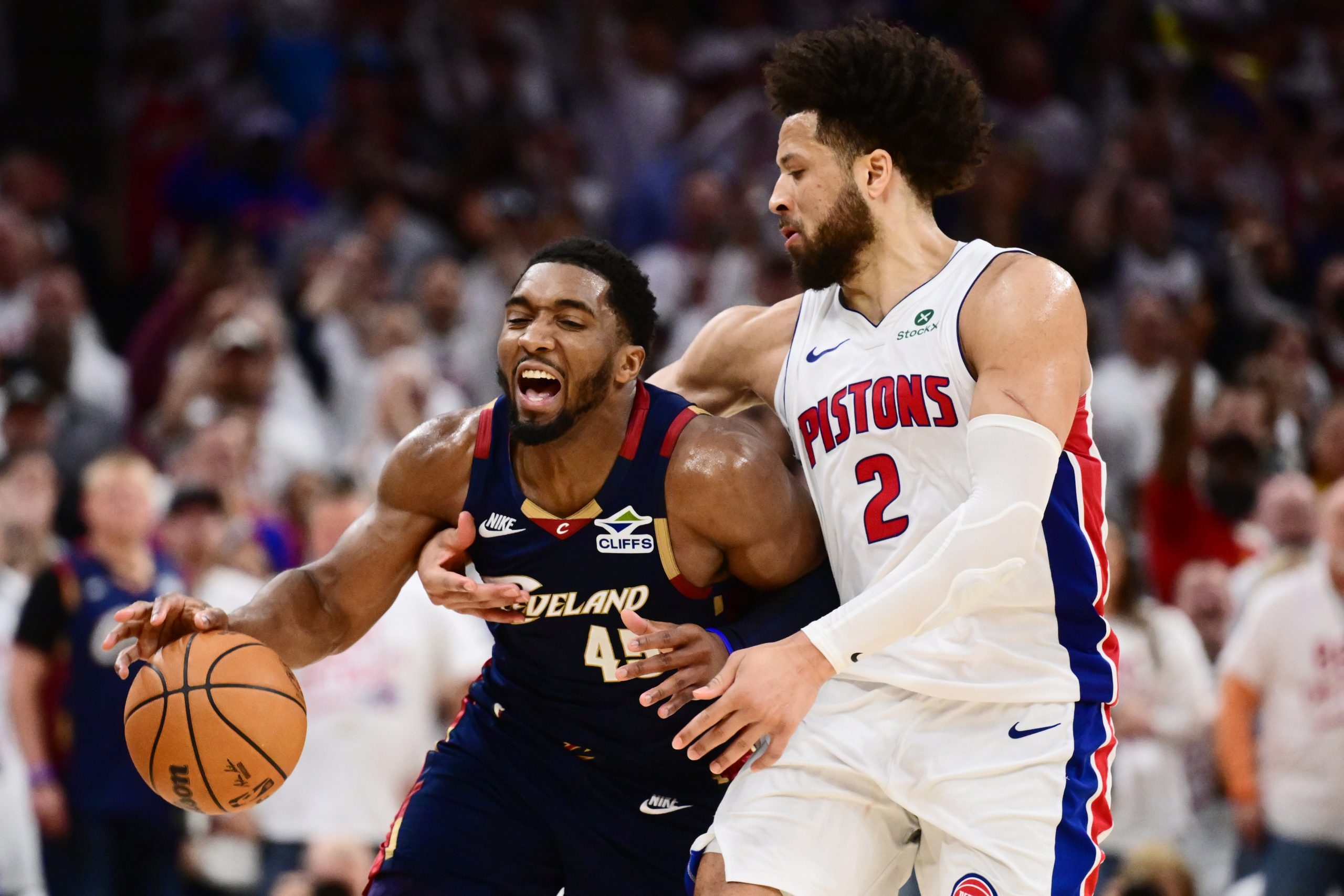 NBA季后赛深度分析：伤病潮下的球员数据与精准投注策略