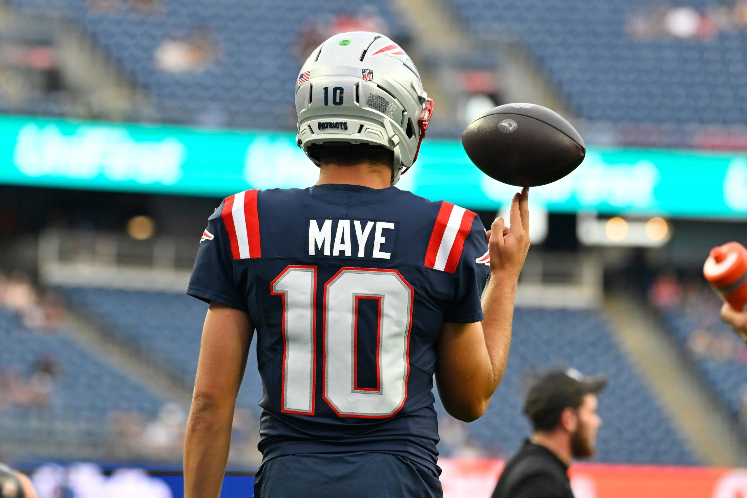 NFL揭幕战：爱国者海鹰超级碗重演，深度玩家道具分析