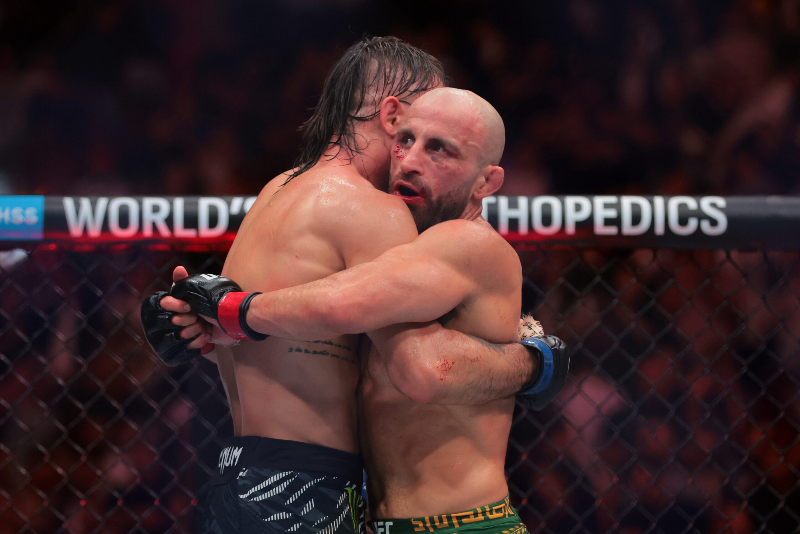 UFC 325头条大战:沃卡诺夫斯基vs洛佩斯二番战深度分析与投注指南 UFC 325头条大战:沃卡诺夫斯基vs洛佩斯二番战深度分析与投注指南