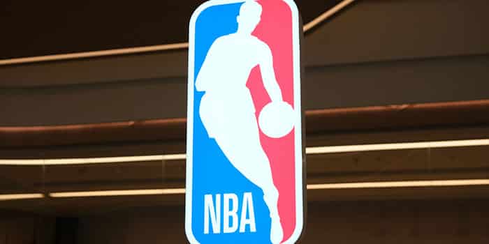 NBA重罚背后:博彩公司施压?戈利弗揭秘联盟与赌业的复杂关系 NBA重罚背后:博彩公司施压?戈利弗揭秘联盟与赌业的复杂关系