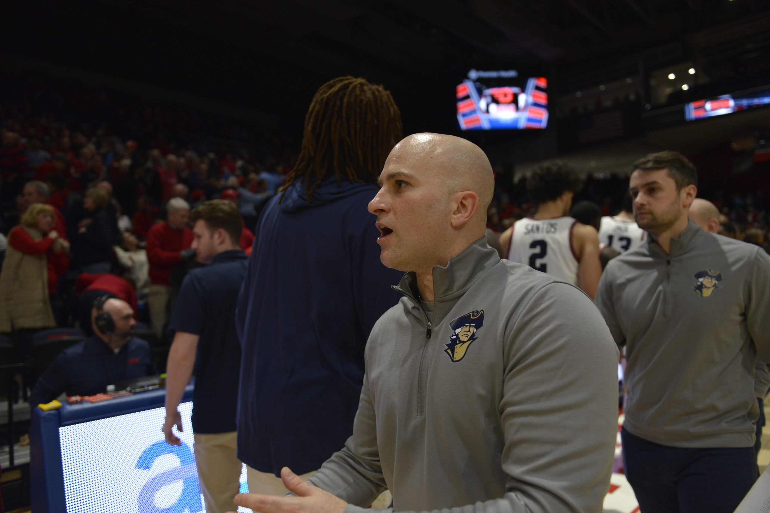 NCAA男篮：乔治华盛顿-5.5是首选，大小分逆势操作，深度剖析