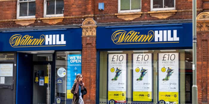 William Hill巨奖乌龙:3.5万人“中奖”变空欢喜,七旬老人气到心脏病发 William Hill巨奖乌龙:3.5万人“中奖”变空欢喜,七旬老人气到心脏病发
