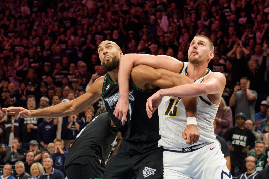 NBA季后赛G6：掘金vs森林狼，爱德华兹缺阵，狼队主场能否逆袭？