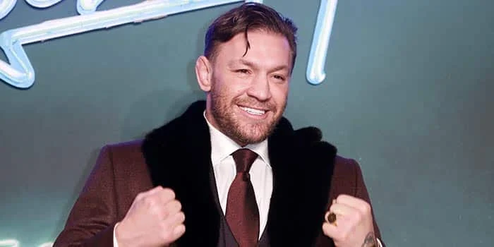 UFC 329重磅回归:麦格雷戈VS霍洛威二番战,十年恩怨再续! UFC 329重磅回归:麦格雷戈VS霍洛威二番战,十年恩怨再续!