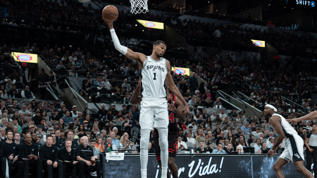NBA MVP之争：文班亚马如何用防守颠覆传统评选标准